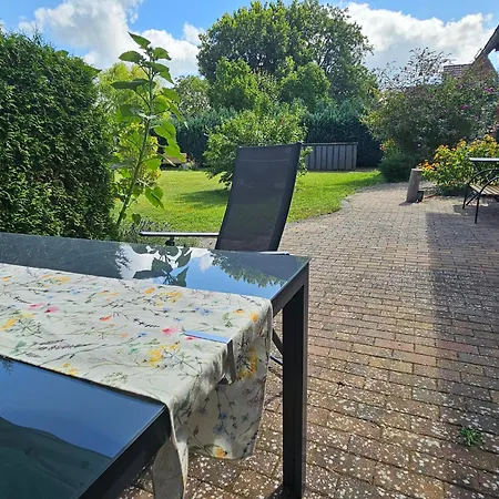 Gemuetliche Mit Garten Appartamento *