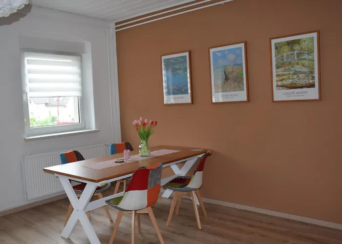 شقة Gemuetliche Mit Garten