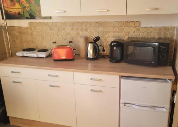 Gemuetliche Mit Garten شقة *